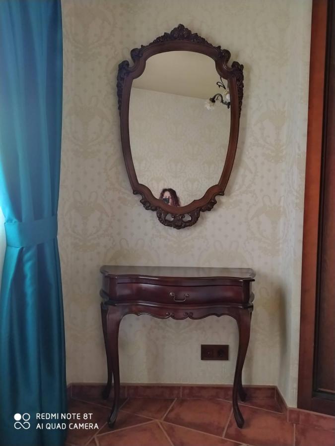 Hotel Rural El Nogal Madrona Eksteriør billede