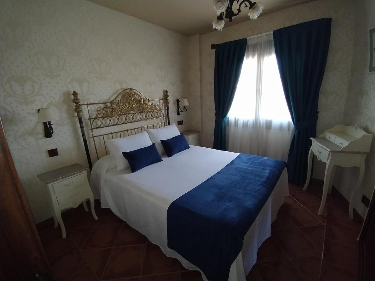 Hotel Rural El Nogal Madrona Eksteriør billede